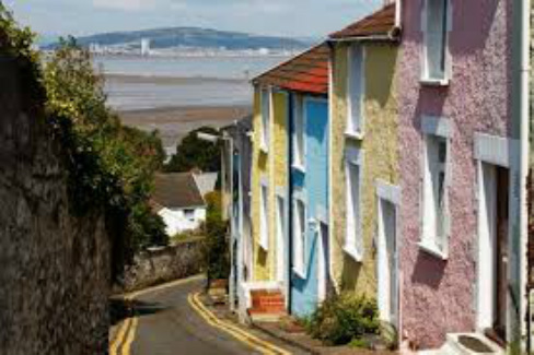 Mumbles Cottages near Lothlorien Cottage self catering home in Wales near swansea bay and Gower