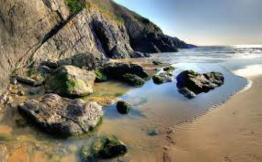 Gower rockpools  near lothlorien Holiday Cottage holiday home in Wales