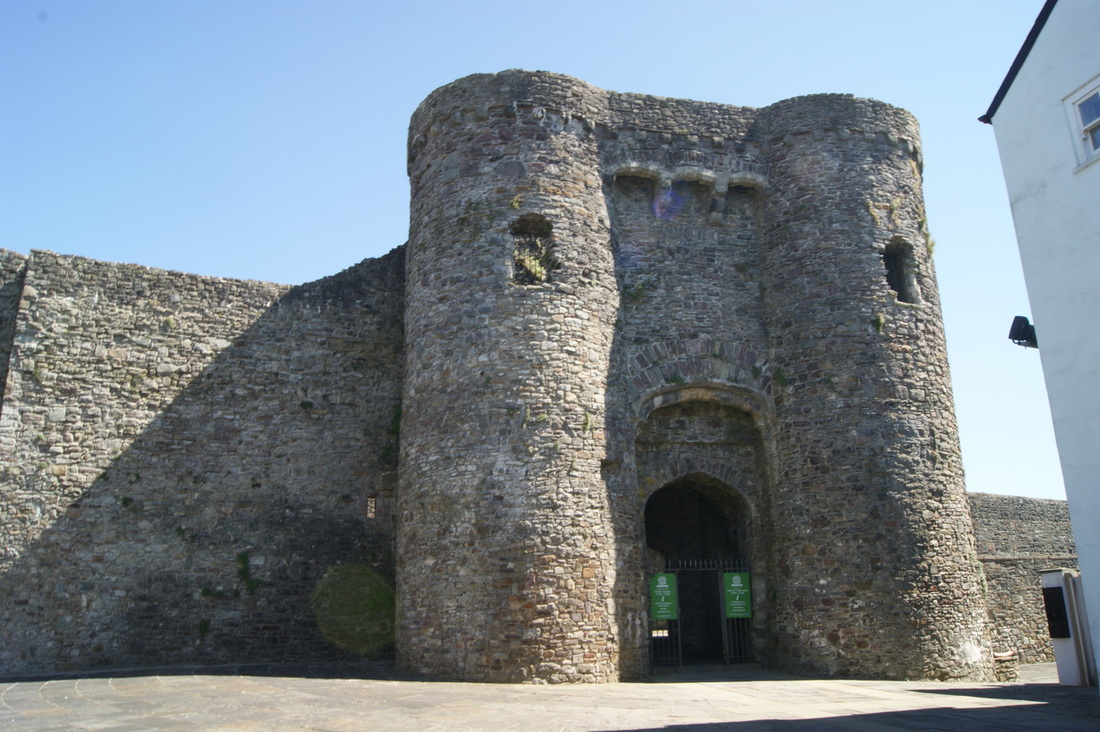 Camarthen Castle which you can visit whilst staying at lothlorien Holiday Cottage in Wales
